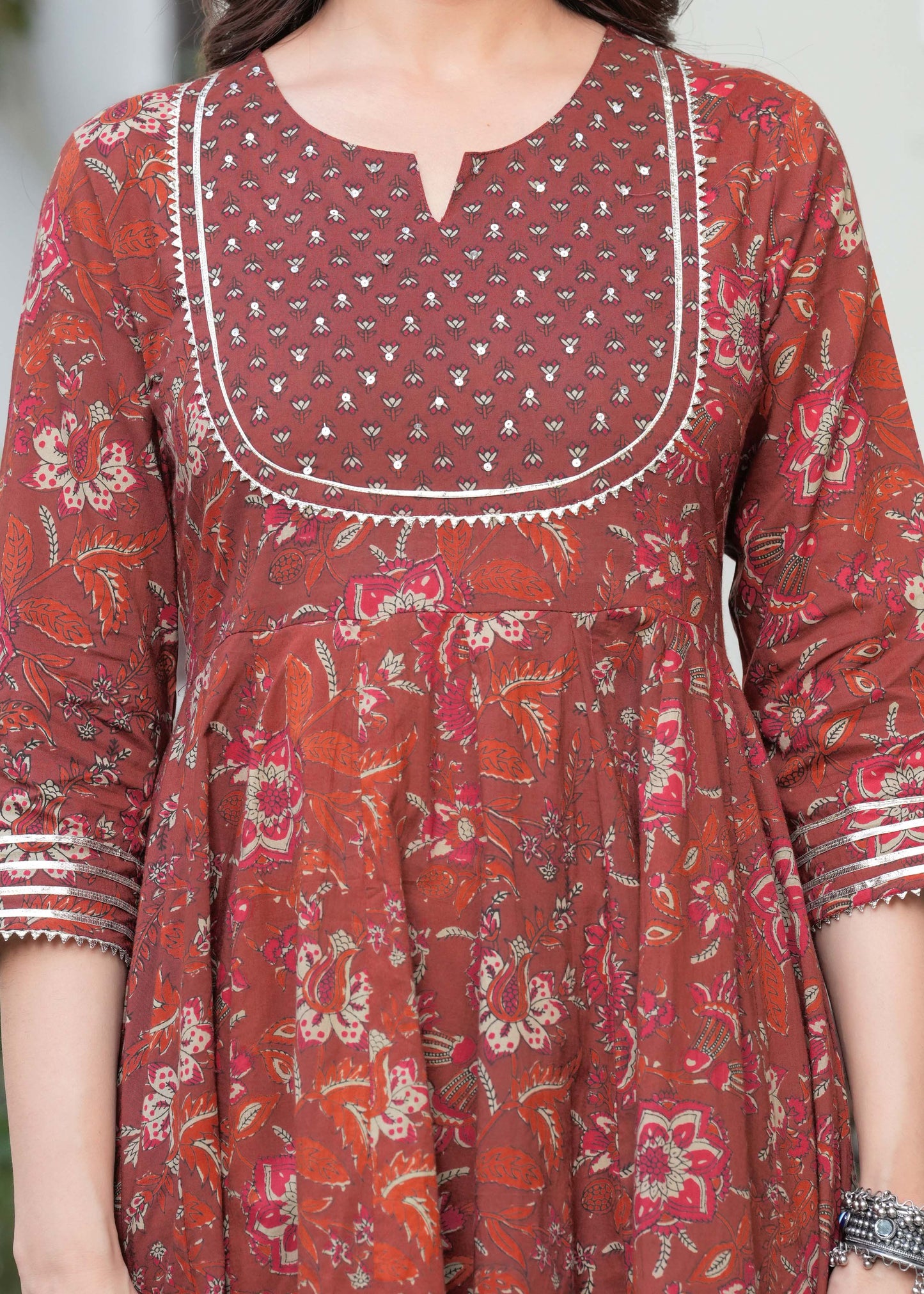 Women Floral Printed Cotton Kurta with Trousers & Dupatta
