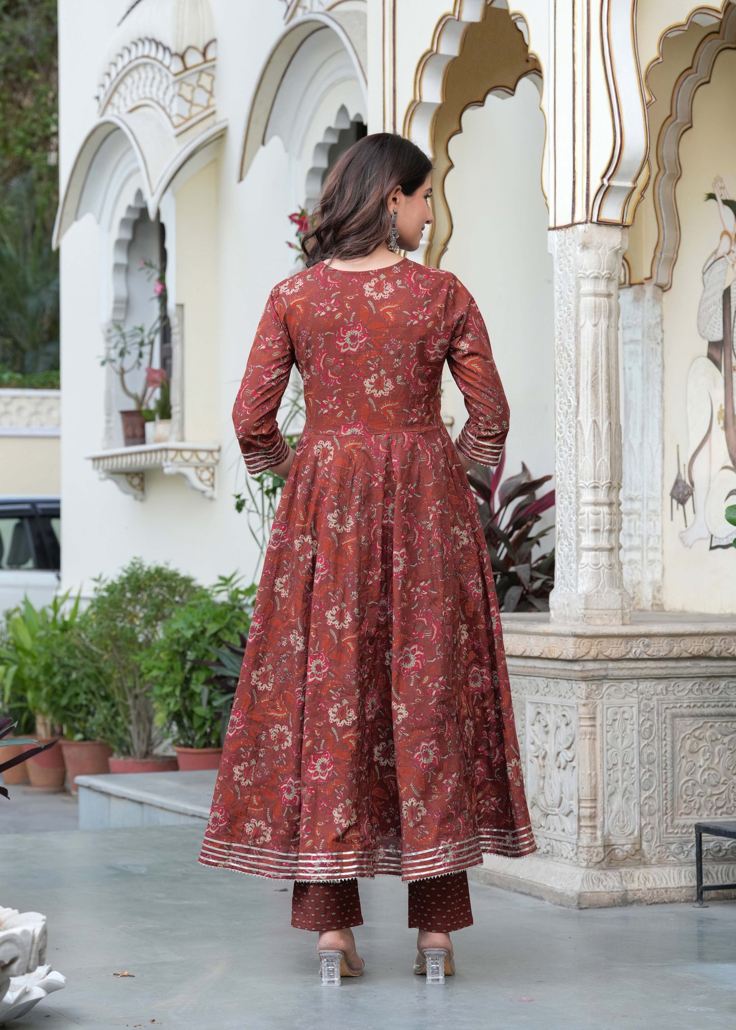 Women Floral Printed Cotton Kurta with Trousers & Dupatta