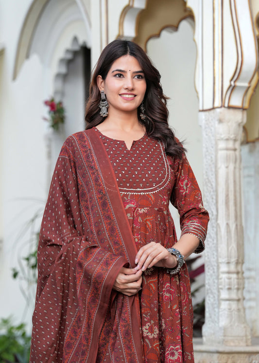 Women Floral Printed Cotton Kurta with Trousers & Dupatta